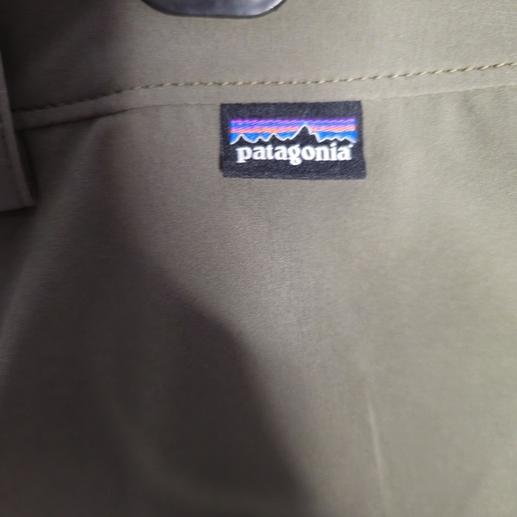 Patagonia hydro series Men's gray Shorts size 40 - Picture 2 of 8